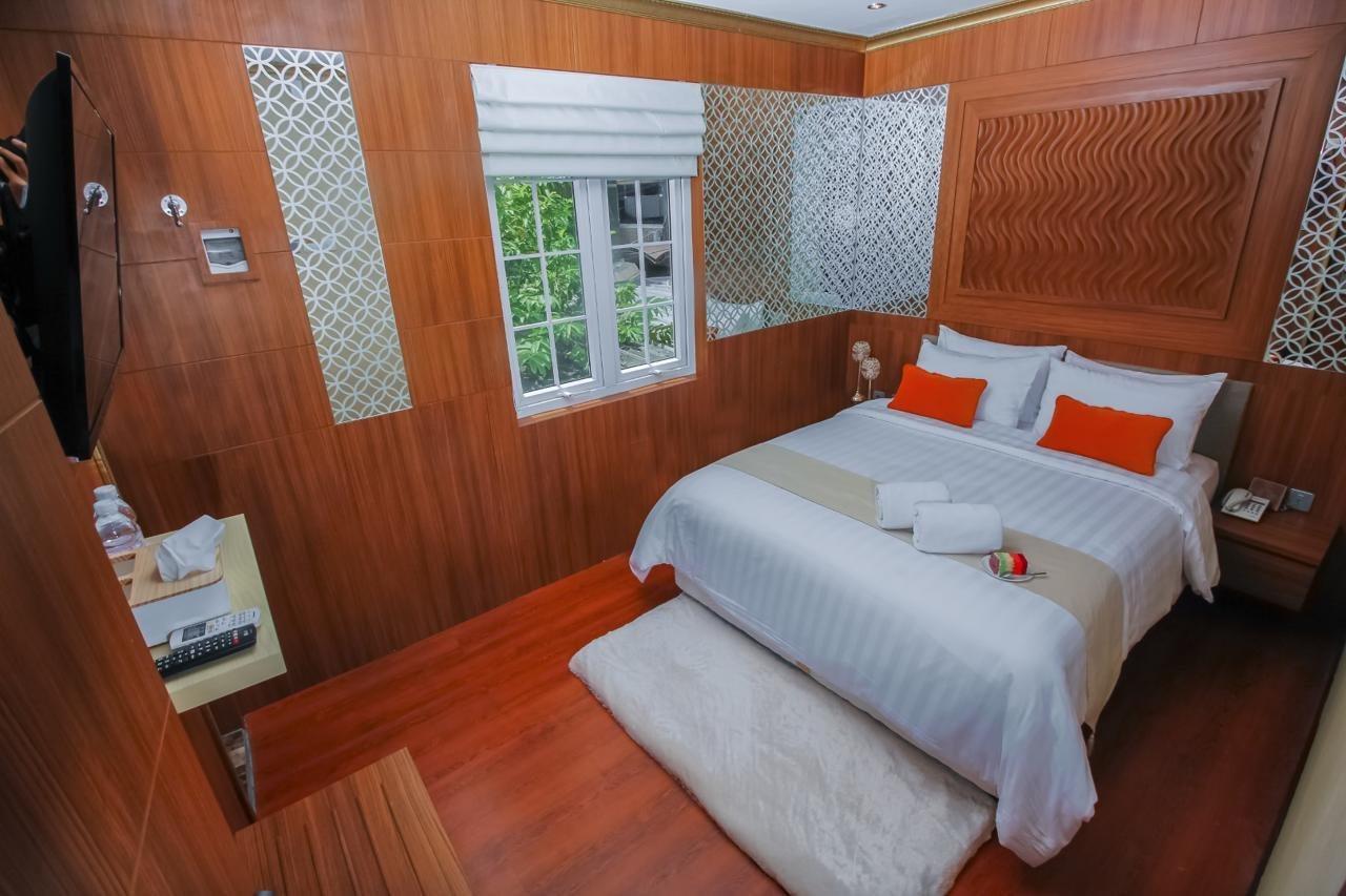 Petit Boutique Hotel Solo エクステリア 写真