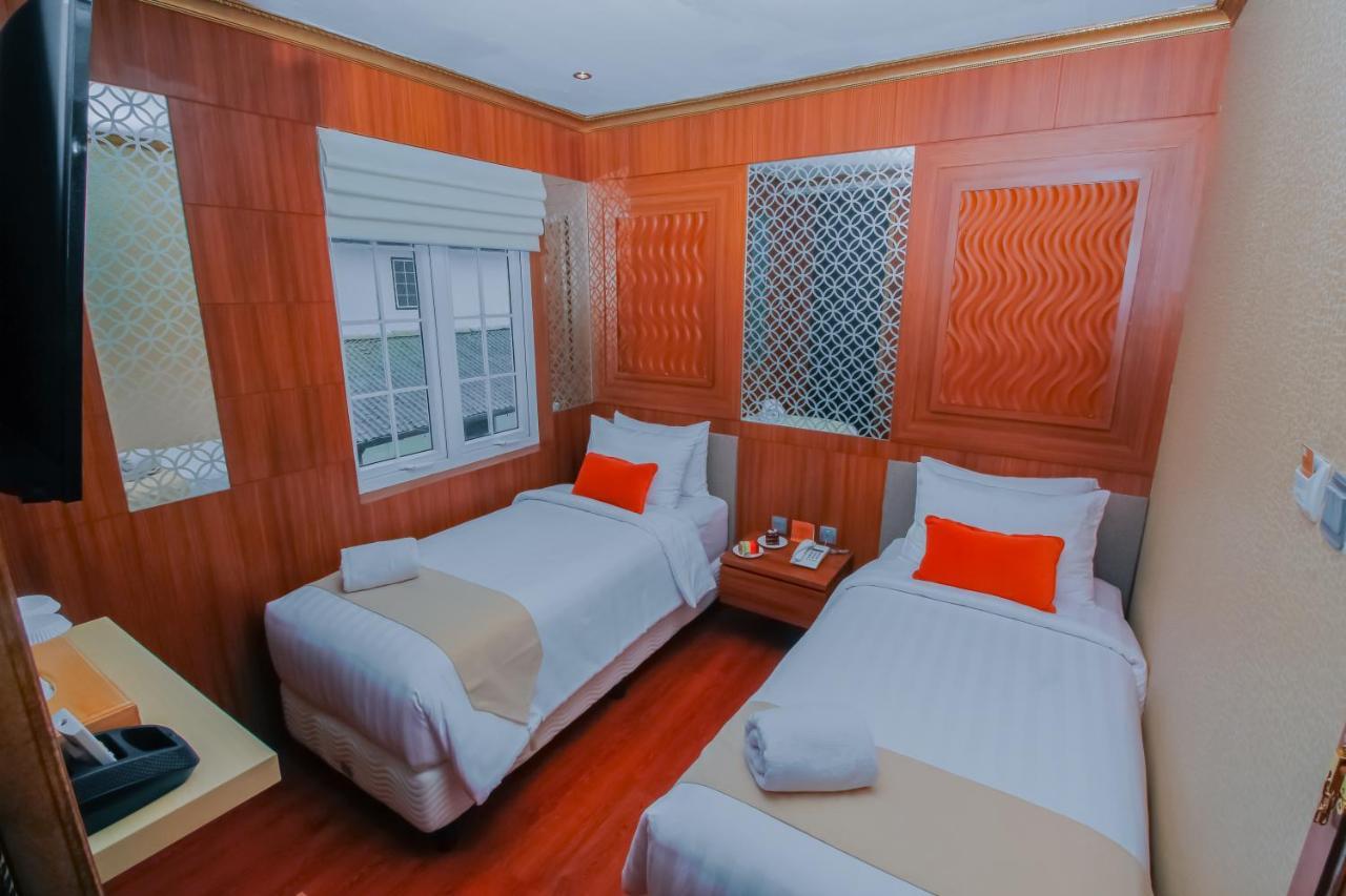 Petit Boutique Hotel Solo エクステリア 写真